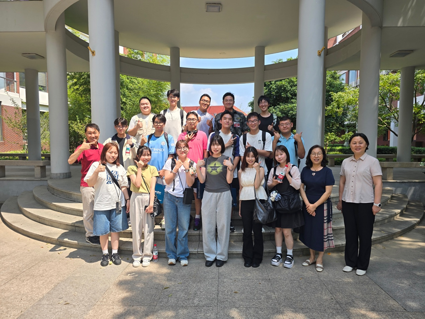 国际交流丨日语系与日本北海学園大学交流会顺利举行